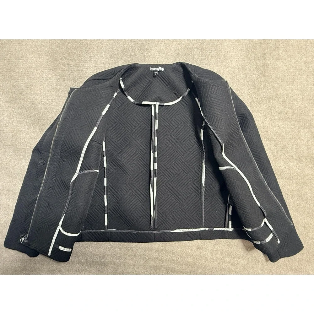 Express Jacket Womens Large Black Quilted Geometric Open Front Collarless Raglan
